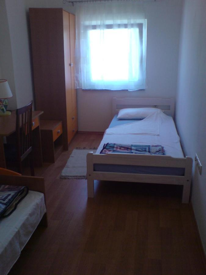 Appartamento Apartman Mira Sabunike 2 Privlaka  Esterno foto
